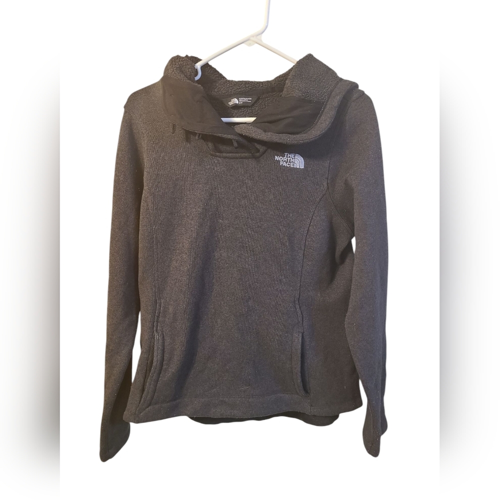 The North Face Gray Pullover Hoodie Toggle Buttons Womens Size Medium Gorpcore - Picture 3 of 6